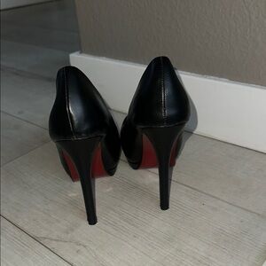 Elegant Black Stiletto Heels